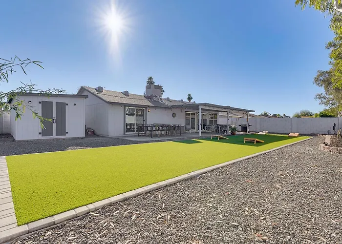 Walk To Riverview Park! Dog-friendly Retreat Holiday home